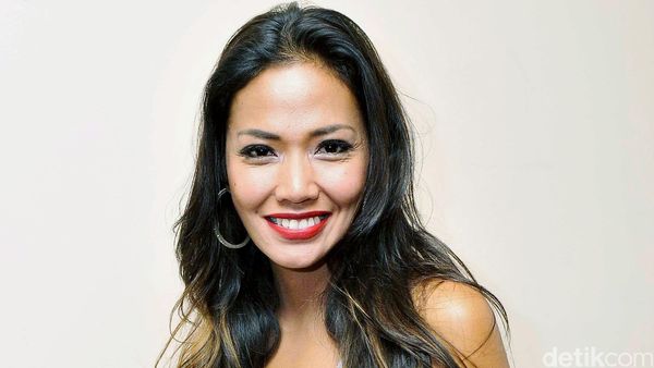 Shanty Paredes Makin Hot Aja