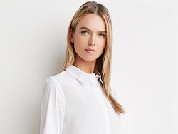 Editors Choice: 5 Kemeja Putih Unik yang Stylish untuk Kerja