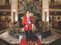 Bisa Jadi, Hotel Ini Punya Hiburan Paling Ajaib