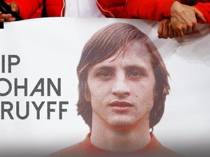 Setahun Meninggalnya Cruyff, Barca Siapkan Penghormatan Khusus