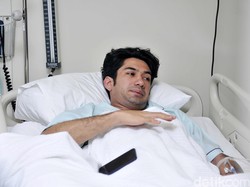 Sudah Opname, Reza Rahadian Masih Ngotot Syuting