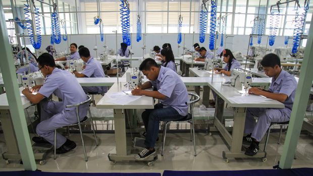 Ancaman Relokasi Industri di Tengah Kenaikan UMP 2019