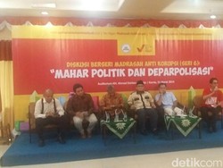 ICW: Suap Jadi Faktor Tingginya Biaya Politik di Indonesia