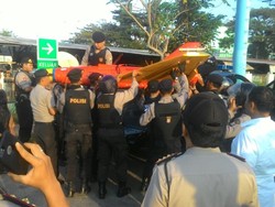 Pesawat Intai Milik Asing Jatuh di Perairan Batam