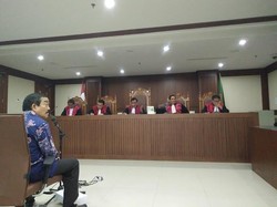 Eks Wakil Ketua DPRD Sumut Chaidir Ritonga Didakwa Terima Suap Rp 2,4 M