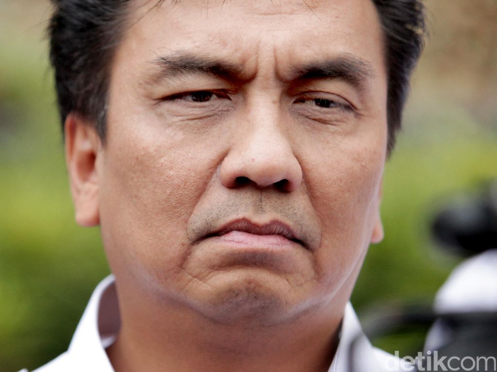 RI Dinilai Menuju Jebakan Pandemi, Effendi Simbolon Salahkan Jokowi