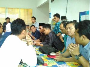 Forum Notonegoro Beri Dukungan Moril untuk Mantan Rektor Unair Forum Notonegoro Beri Dukungan Moril untuk Mantan Rektor Unair