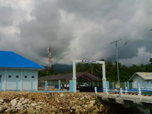 Ada Pelabuhan Penyeberangan Toboli, Warga: Bisa Jualan dan Jalan-jalan