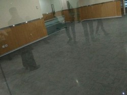 Ruang Wakil Ketua DPRD DKI M Taufik Disegel KPK, Pria-pria Berbatik Berjaga