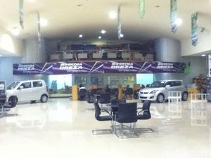 Intip Showroom Suzuki Terbesar di Surabaya
