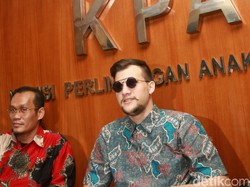 Rengekan Stuart yang Ngaku Masih Cinta Risty Tagor dan Ingin Rujuk