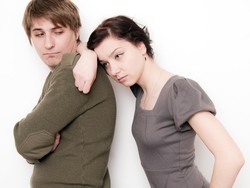 Studi: Saat Sedang Stres, Pria Lebih Menyenangi Wanita Gemuk