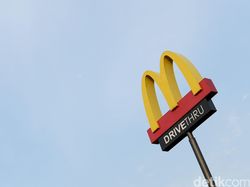 Pengumuman! McDonalds Mau PHK Karyawan