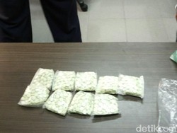 Simpan 900 Pil Ekstasi di Celana Dalam, Seorang Wanita Ditangkap di Kualanamu