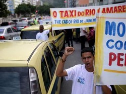 Ricuh Protes Uber Juga Terjadi di Brasil