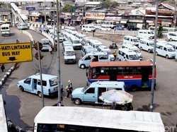 Penurunan Tarif Angkutan Umum di Jakarta Berlaku Hari Ini