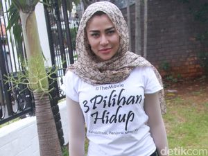 Cinta Penelope Ingin Secepatnya Berhijab Cinta Penelope Ingin Secepatnya Berhijab