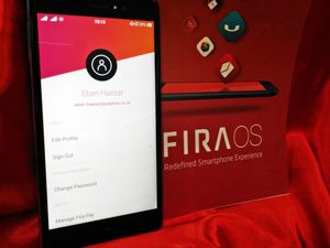 Polytron Pikat User OS Fira dengan Tayangan SuperSoccer