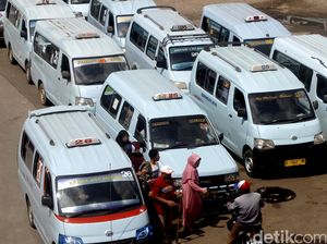 Sopir Angkot Bakal Tersertifikasi, Lebih Beretika dan Tidak Kejar Setoran