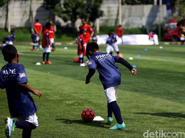 Akademi PSG Gelar Coaching Clinic
