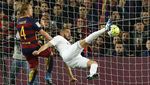 Real Madrid Perkasa di Camp Nou