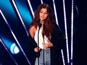 Selena Gomez Akan Konser di Indonesia?
