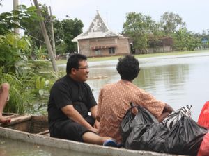 Ketegasan Kang Yoto Awasi Pengelolaan Tambang Minyak Blok Cepu Ketegasan Kang Yoto Awasi Pengelolaan Tambang Minyak Blok Cepu