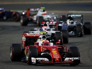 Raikkonen Menyesali Start Buruknya Raikkonen Menyesali Start Buruknya