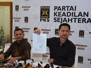 PKS Secepatnya Kirimkan Surat Pemberhentian Fahri Hamzah ke DPR