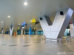 Ridwan Kamil akan  Bicara ke TNI AU soal Parkir dan Monopoli Taksi di Bandara