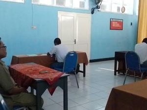 Edarkan Double L, Dua Siswa Kerjakan Soal UN di Lapas Mojokerto Edarkan Double L, Dua Siswa Kerjakan Soal UN di Lapas Mojokerto