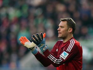 Sudah Teken Kontrak Baru, Neuer Ingin Sapu Bersih Trofi