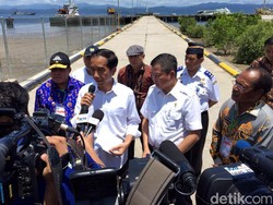 Resmikan 5 Pelabuhan di Maluku, Jokowi: Saya Sangat Senang Sekali
