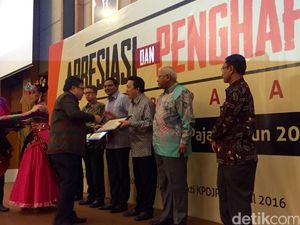 Arifin Panigoro, BI dan 22 Perusahaan Jadi Pembayar Pajak Terbesar 2015