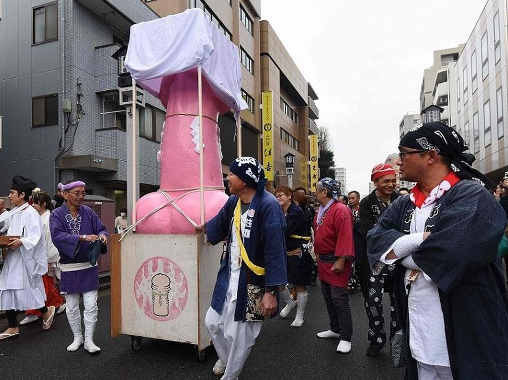 Potret Kanamara Matsuri, Festival Unik Perayaan Alat Kelamin di Jepang