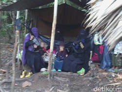 2 Istri Anak Buah Santoso Dihukum 3 Tahun Penjara