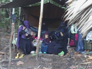 2 Istri Anak Buah Santoso Dihukum 3 Tahun Penjara 2 Istri Anak Buah Santoso Dihukum 3 Tahun Penjara