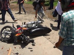 2 Kelompok Mahasiswa di Makassar Bentrok karena Beda Sikap Penertiban PKL