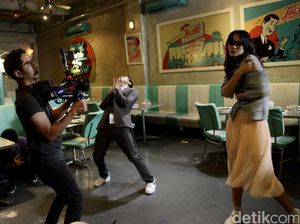 Yuk, Intip Proses Syuting Video Klip Baru Armand Maulana