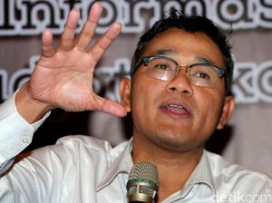 TKN Jokowi Minta Oposisi Dukung Dana Kelurahan: Untuk Negara TKN Jokowi Minta Oposisi Dukung Dana Kelurahan: Untuk Negara
