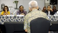 Calon Komisioner Kompolnas Jalani Tes Wawancara