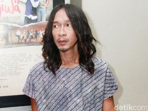 Aming Berharap Diberi Jalan Terbaik Soal Anak