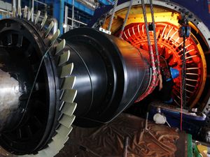 Pemeliharaan Rutin Generator PLTU Pelabuhan Ratu