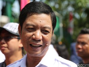 Ini Sebab Rustam Belum Ngantor di Badiklat DKI Hari Ini Ini Sebab Rustam Belum Ngantor di Badiklat DKI Hari Ini