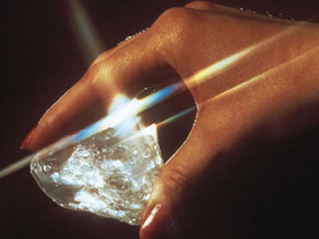 Ada Pabrik Berlian di Perut Bumi Sejak Miliaran Tahun Lalu