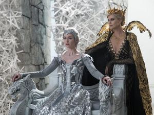 Sinopsis The Huntsman: Winters War di Bioskop Trans TV Hari Ini Sinopsis The Huntsman: Winters War di Bioskop Trans TV Hari Ini