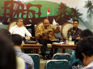 Diskusi Revisi UU BUMN