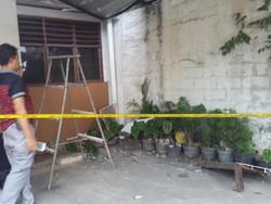 Terpeleset, Teknisi BTS Jatuh di Atap Rumah Warga di Pinang Ranti