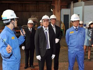 Ke Korsel, Utusan Khusus RI Kunjungi Pabrik Posco dan Lotte