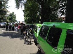 Sopir Angkot di Bogor Mogok, Tolak Sistem Satu Arah di Sekitar Istana